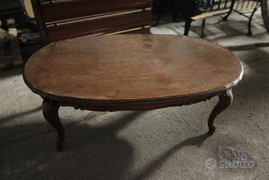 Tavolino ovale in legno