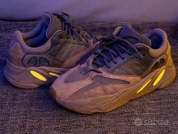 Yeezy BOOST 700 Mauve US 10 IT 44