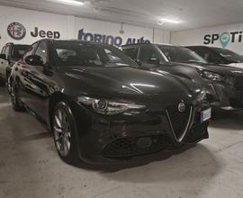 Alfa Romeo Giulia 2.0 Turbo 280 CV AT8 AWD Q4 Ti