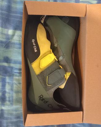 scarpa arrampicata Red Chili Fusion nuove 44.5