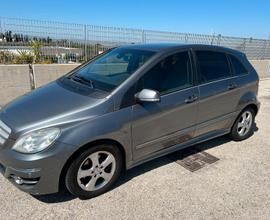 Mercedes Classe B200 Sport 140CV