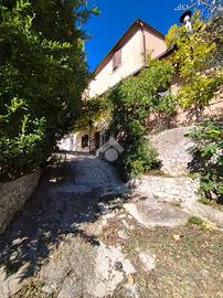 CASA INDIPENDENTE A BORGHI