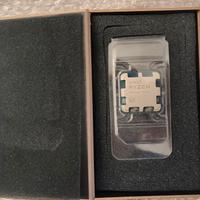Processore ryzen 7 7800x3d nuovo (versione tray)