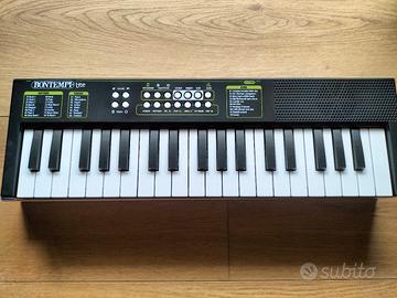 Pianola Bontempi 37 electronic keyboard 
