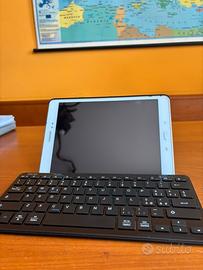 Tablet Samsung + Cover + Tastiera