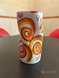 Vaso in ceramica artigianale di Vietri
