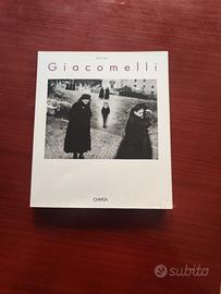 raccolta foto Mario Giacomelli 