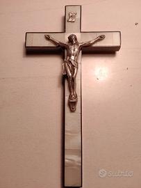 crocifisso il legno madreperlato anni 50/60