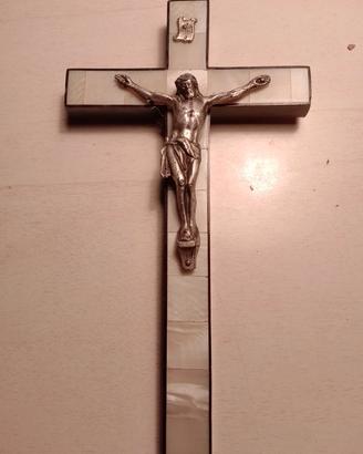 crocifisso il legno madreperlato anni 50/60
