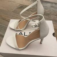 Sandali bianchi marca Aldo