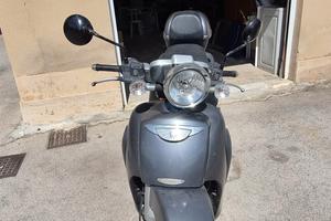   scarabeo 125