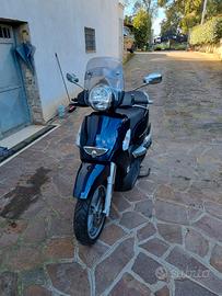 Aprilia Scarabeo 500 light