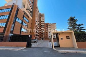 Posto auto via Amendola Bari