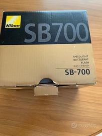 Flash Lampeggiatore nikon sb-700
