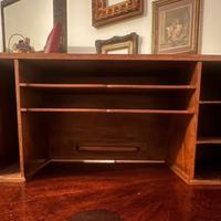 Alzatina in legno con ripiani