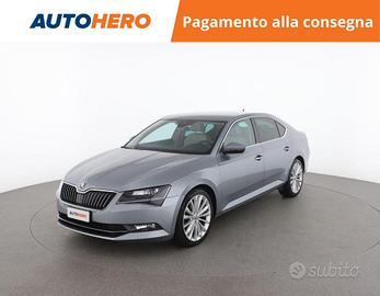 SKODA Superb RL76731