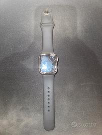 Apple Watch Series 4 - 40mm