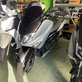Yamaha Tmax 500