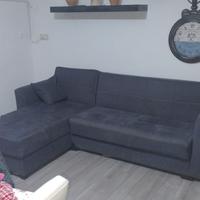 divano letto e contenitore 