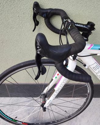 bicicletta strada Bianchi