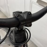 Attacco manubrio sixpack