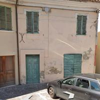 Montelabbate centro/operazione edilizia