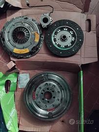 Kit Frizione Completo VALEO 837300 NUOVO