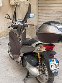 Honda sh 300