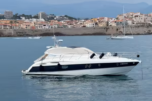 Cranchi Mediterranée 47 HT