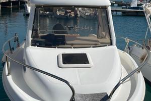 Blumax 6m cabinata + Suzuki 80CV accessoriata