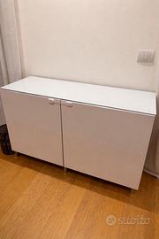 Madia IKEA bianco lucido con top vetro