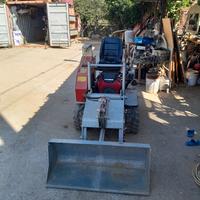 trattorino pulisci spiagge e giardini 