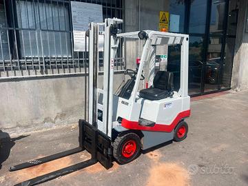 CARRELLO ELEVATORE OM Mod. DI 15