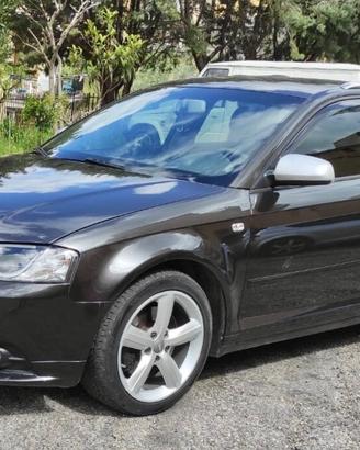 Audi A3 SPB 2.0 16V TDI quattro Ambiente