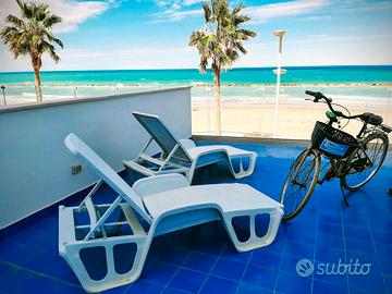 Appartamento fronte mare