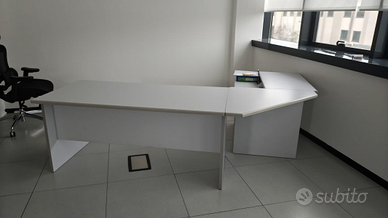 Scrivania angolare ufficio bianca - Usata