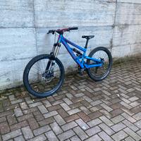 bici dh scott voltage fr 20
