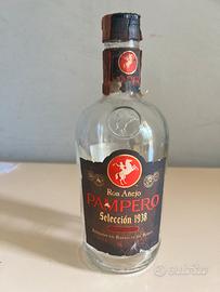 Bottiglia vuota Rum Pampero vintage