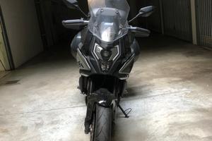 CF MOTO 700 MT