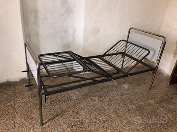 Letto degenza tipo ospedaliero