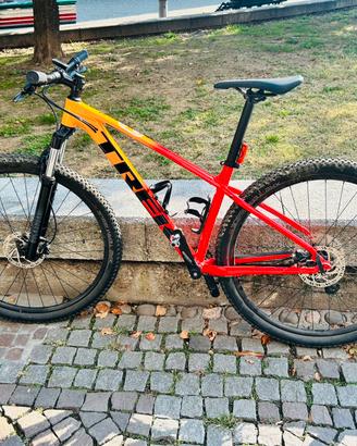 MOUNTAIN BIKE TREK MARLIN