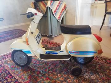 vespa px 125 elestart peg perego gioco giocattolo