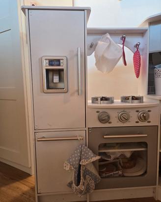 Cucina KidKraft in legno ad angolo