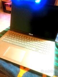 Notebook ASUS VivoBook 4GB/256GB SSD - con scatola