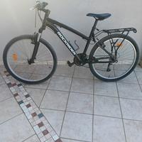 MTB taglia S con  forcella regolabile 