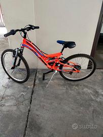 Mountain Bike Full Suspen. Bambino Ruota Diam. 24