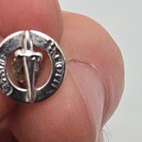 Orecchino Cesare Paciotti