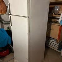 Frigorifero Kelvinator, perfettamente funzionante