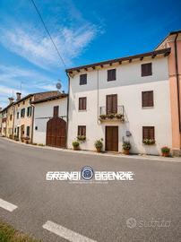 Porzione di borghetto da ristrutturare