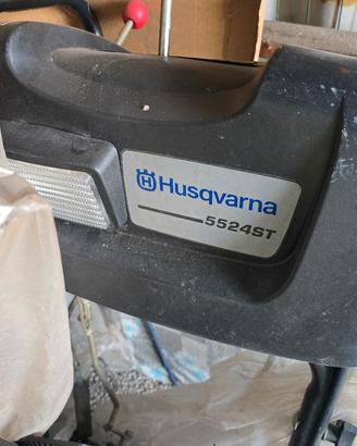 turbina spalaneve marca  Husqvarna 5524ST